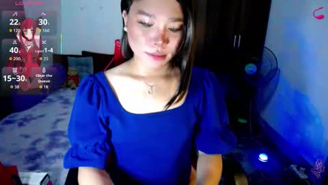 Snapshot of urasiansweet_cummer chatting on 04.23.26 KENDRA online show from 04.23.26