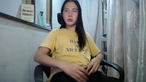 Erika online show from 12.19.24