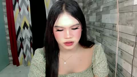 Snapshot of urbabysofia0305 chatting on 01.19.25 Sofia online show from 01.19.25