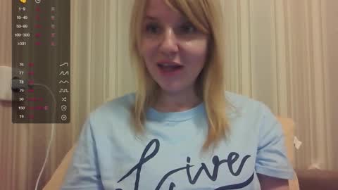 Snapshot of urbadkitty chatting on 10.03.25 urbadkitty online show from 10.03.25