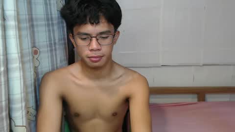 Snapshot of urbbyjosh chatting on 02.01.25 joshua online show from 02.01.25