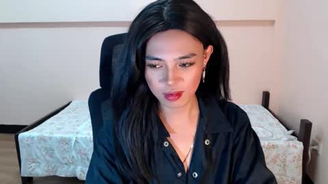 Snapshot of urbeautifulalexa chatting on 05.02.26 Miss alexa online show from 05.02.26