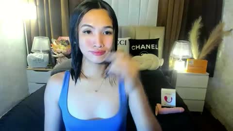 urblossom_princess online show from 10.21.25