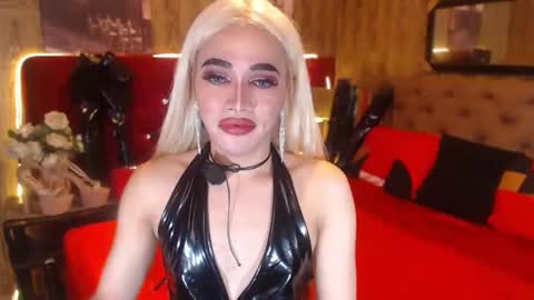 KENDALL online show from 01.12.25