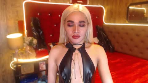 KENDALL online show from 01.16.25