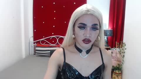 KENDALL online show from 02.10.25