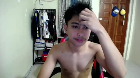 Snapshot of urcuteguy_jhonx chatting on 04.20.26 Dannie online show from 04.20.26