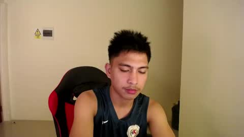 Snapshot of urcuteguy_jhonx chatting on 04.29.26 Dannie online show from 04.29.26