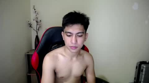 Snapshot of urcuteguy_jhonx chatting on 05.30.26 Dannie online show from 05.30.26
