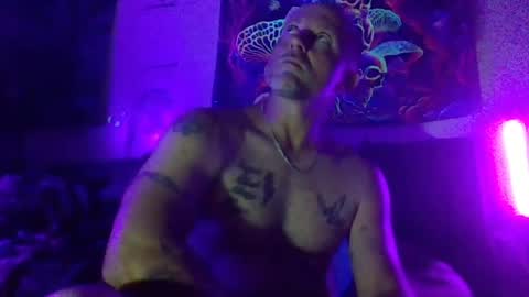urdaddy875867 online show from 06.22.26