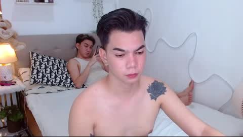 rose and khristine online show from 10.02.25