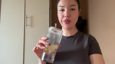 Margo online show from 12.23.25