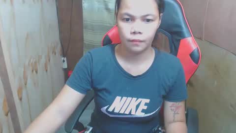 urdimplegurl online show from 11.06.25