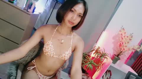 Rianne online show from 04.10.26