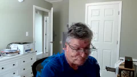 Snapshot of urfavteach50 chatting on 04.18.26 Gregor online show from 04.18.26