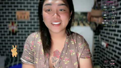 Snapshot of urgirl_dimple chatting on 06.21.26 Dimple online show from 06.21.26
