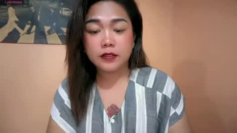 Snapshot of urgirl_dimple chatting on 07.12.26 Dimple online show from 07.12.26