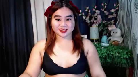 Snapshot of urgirlanastasia chatting on 10.20.25 urgirlanastasia online show from 10.20.25