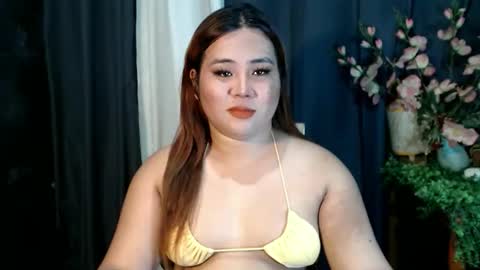 Snapshot of urgirlanastasia chatting on 11.11.25 urgirlanastasia online show from 11.11.25