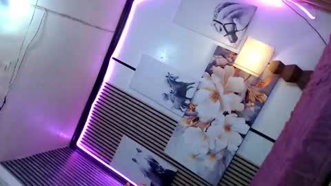 Snapshot of urgirljen chatting on 02.27.26 amara online show from 02.27.26