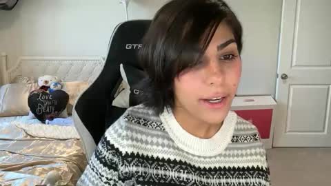 Snapshot of urgoddessmarla chatting on 01.09.26 Goddess Marla online show from 01.09.26
