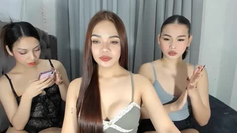 Snapshot of urgorgeoustrisha4u chatting on 02.10.26 trisha online show from 02.10.26