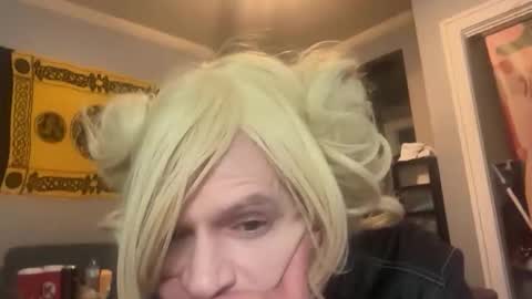 Snapshot of urgrlkandalee chatting on 10.31.25 urgrlkandalee online show from 10.31.25