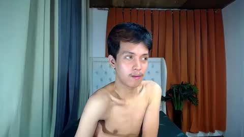urhot_johny online show from 04.19.26