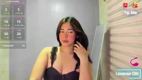 Snapshot of urhottie_nova chatting on 02.12.26 urhottie_nova online show from 02.12.26