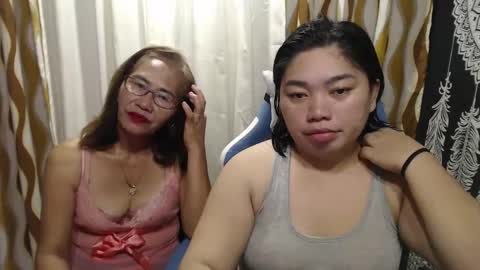 urhotvivian11 online show from 12.15.24