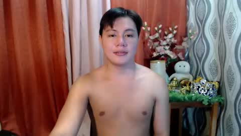 urhunky_ivan online show from 12.04.24