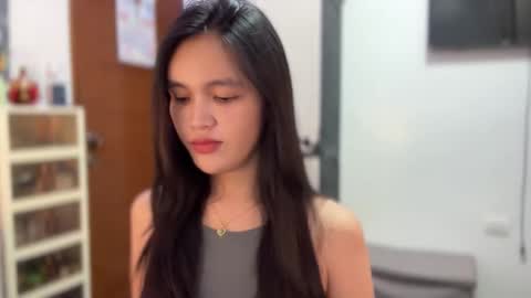 Amira online show from 03.04.26