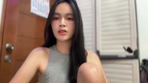 Amira online show from 04.15.26