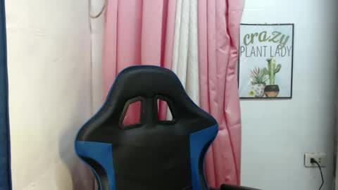 Sofie online show from 11.24.25