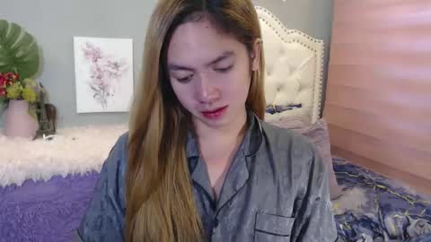 Snapshot of urlovelypinayxxx chatting on 03.14.26 MIYA online show from 03.14.26