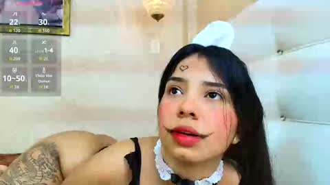 Love online show from 10.31.25