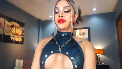 UrMajestyTyra online show from 12.09.24