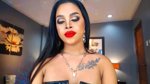 UrMajestyTyra online show from 01.13.25