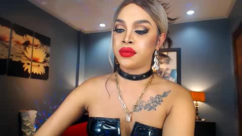 UrMajestyTyra online show from 01.19.25