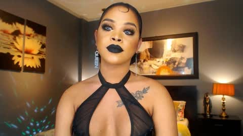 UrMajestyTyra online show from 04.06.26