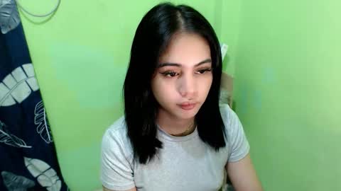 urmystical_sofie online show from 11.03.25