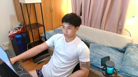 Snapshot of urnatty_guy chatting on 05.20.26 ander online show from 05.20.26