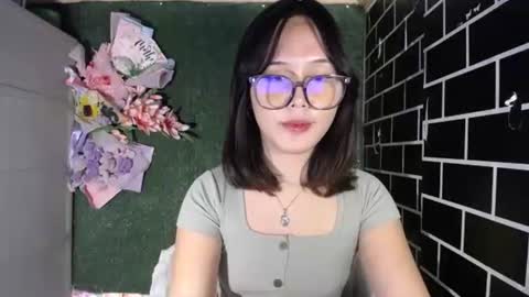 Pia online show from 10.06.25