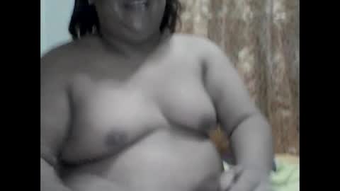 Snapshot of urpinay_ursula chatting on 12.30.24 ursula online show from 12.30.24