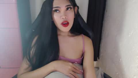 Jenny online show from 01.24.25