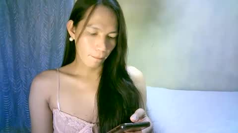 queen julia not into CHEAPGUY online show from 01.09.25