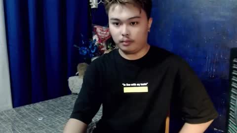 urpinoyjohnx online show from 11.04.25