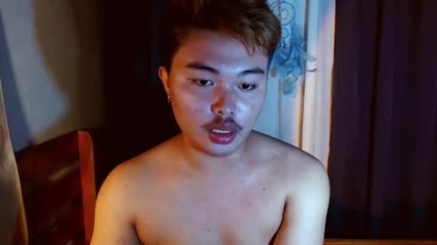 urpinoyjohnx online show from 11.07.25