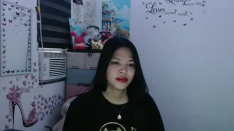 hi im kim online show from 10.20.25