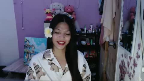 hi im kim online show from 02.04.26